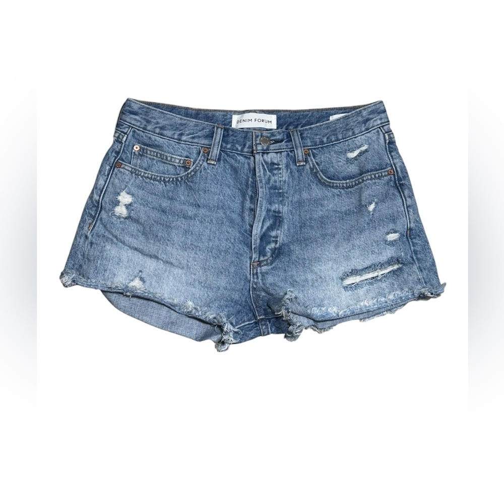 066 DENIM FORUM Women's The Ex BF High Rise Short Distressed - Light Wash Sz 27